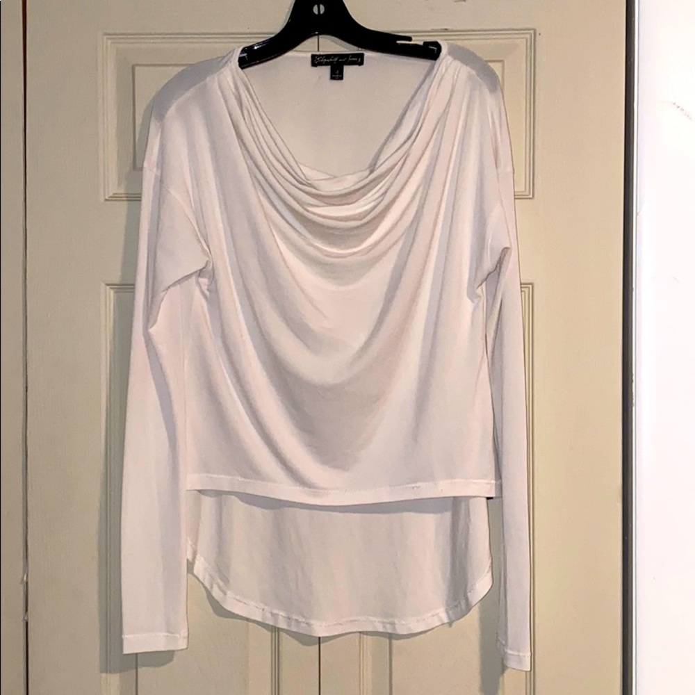 Elizabeth & James- Long Sleeve Hi/Lo Blouse